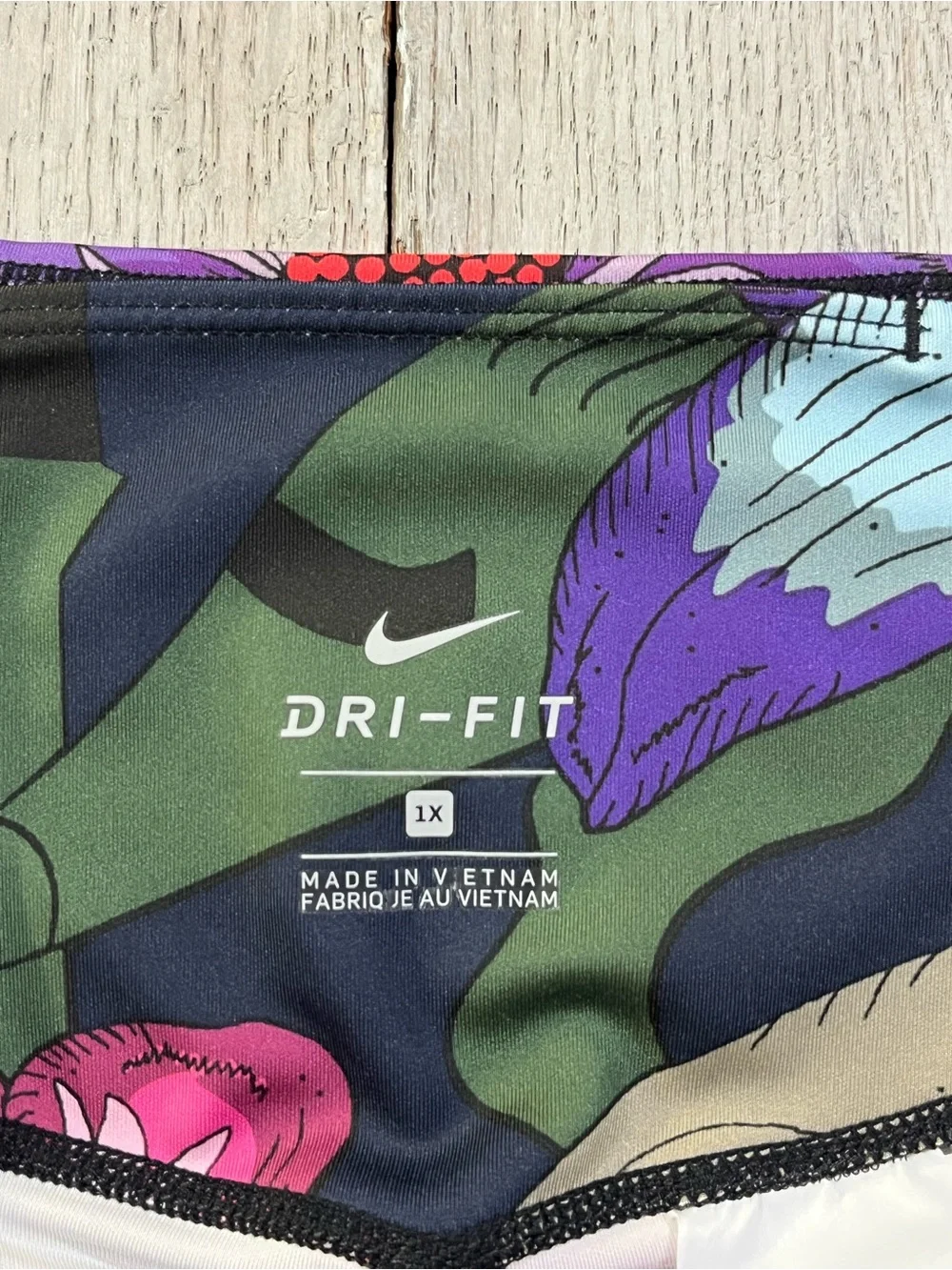 Nike One Icon Clash Floral Print Leggings Size 1X Yoga Running Cycling Gym - Picture 4 of 10